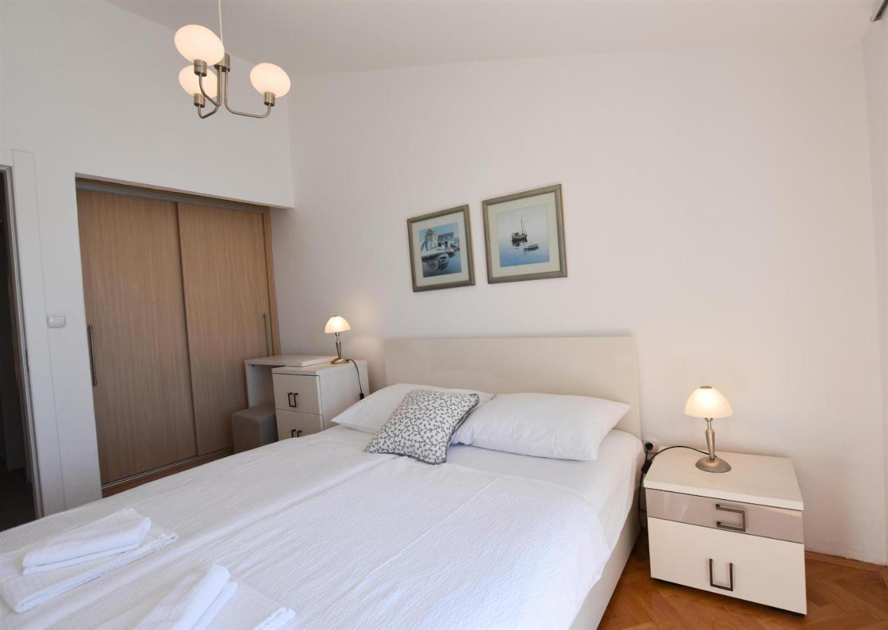Apartment Bene Primošten Exteriör bild