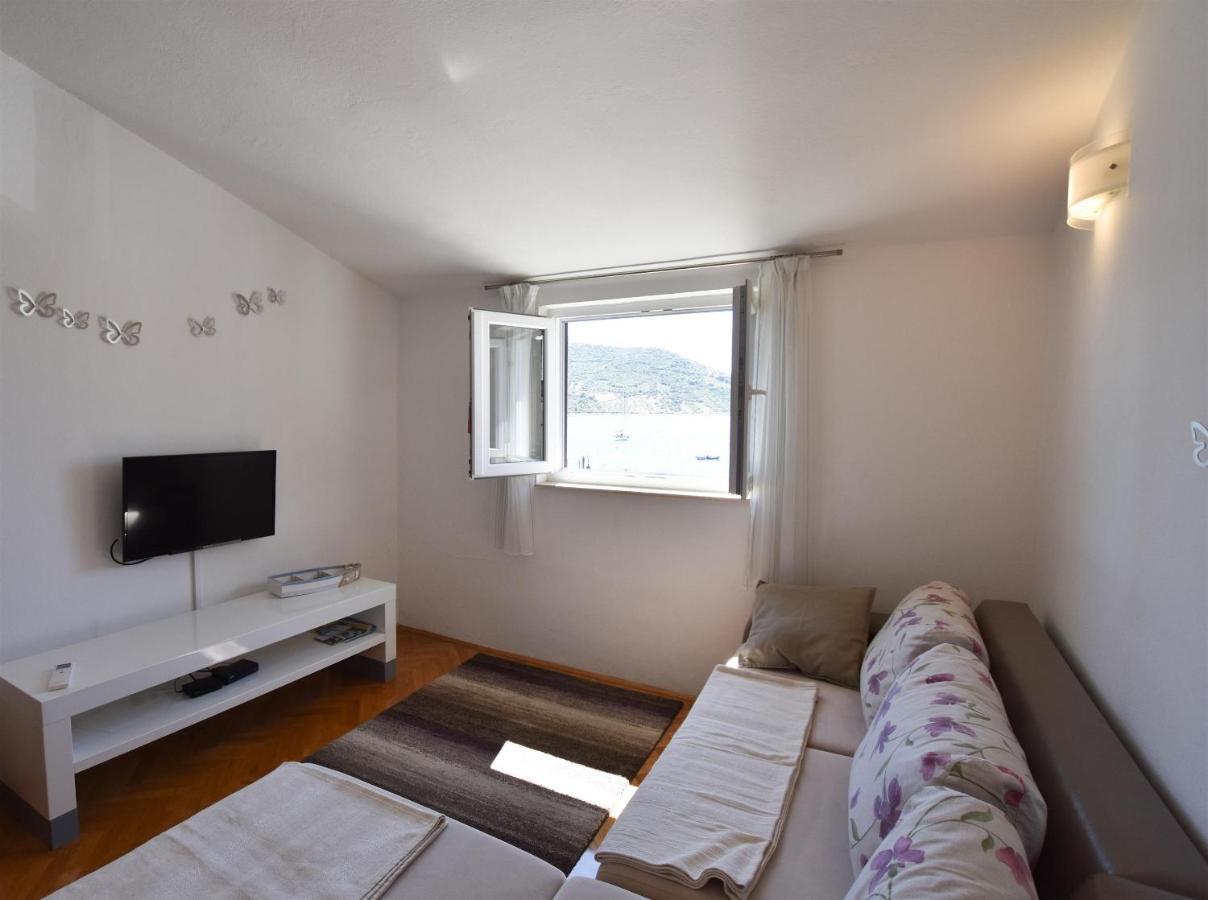 Apartment Bene Primošten Exteriör bild